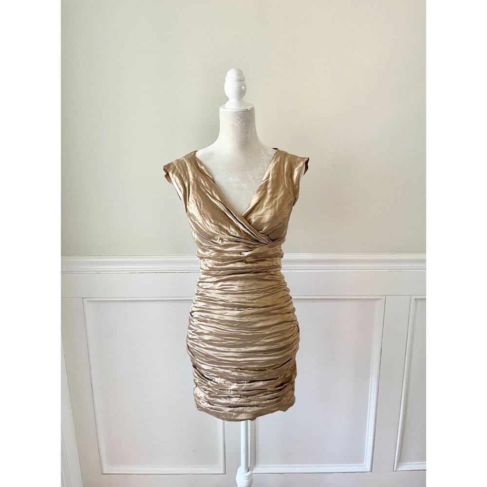 Nicole Miller Rose Gold Techno Metallic Cocktail Dress 8